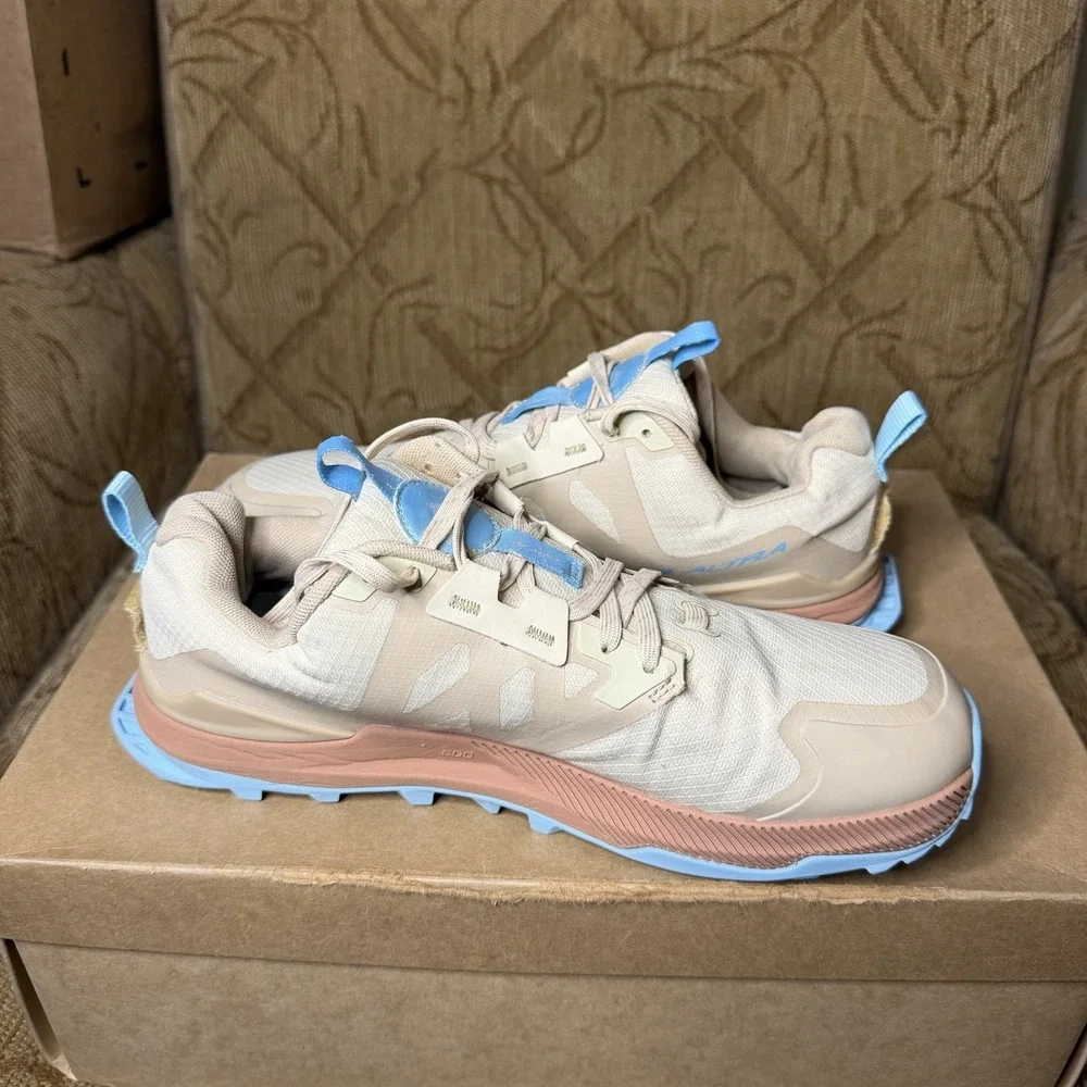 Altra Lone Peak 7 Beige Blue AL0A7R7G922 Women's Size 8 Trail Running Shoes